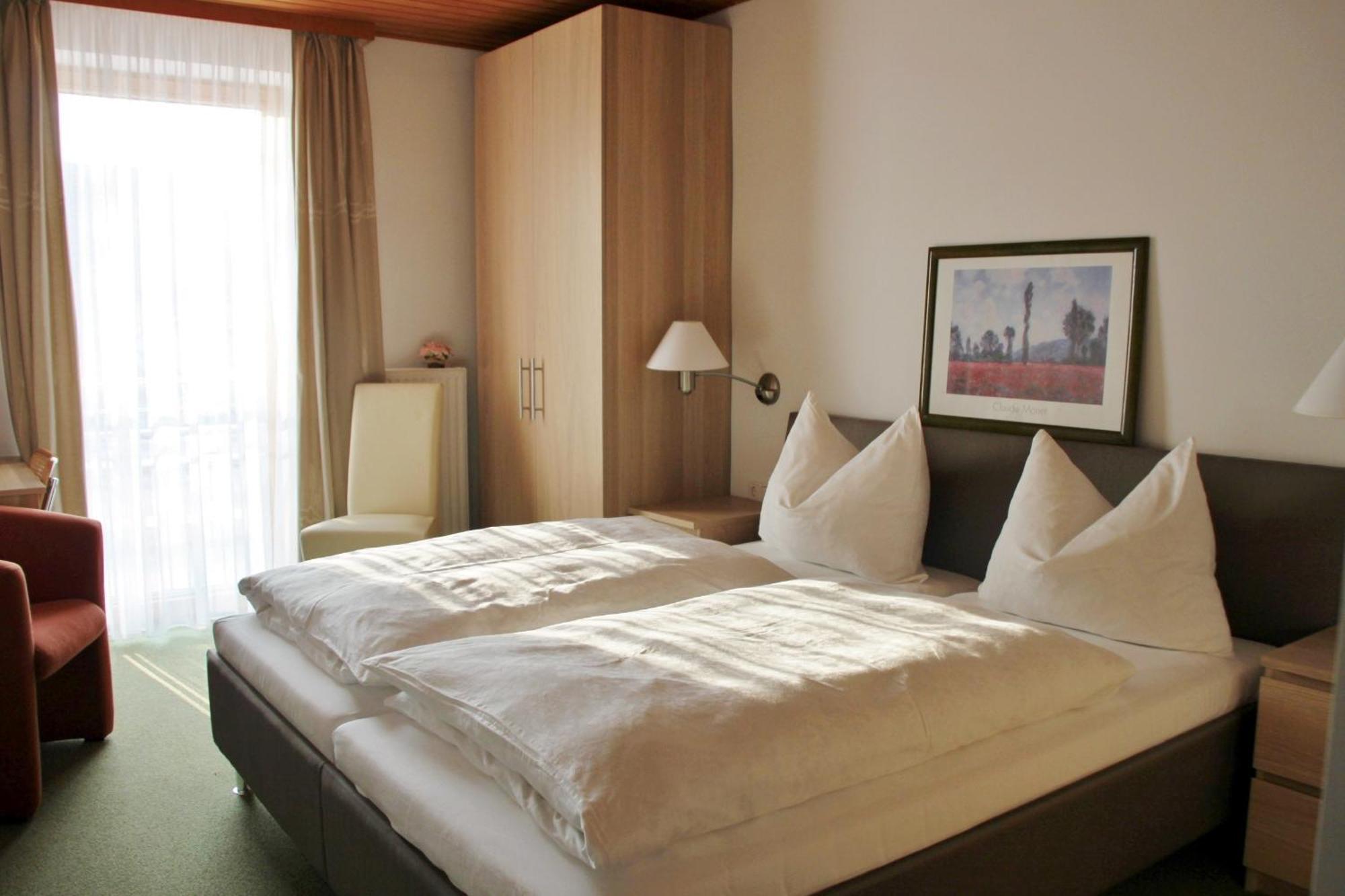 Gasthof-Pension Zum Haugstein - Familie Eder Engelhartszell Room photo