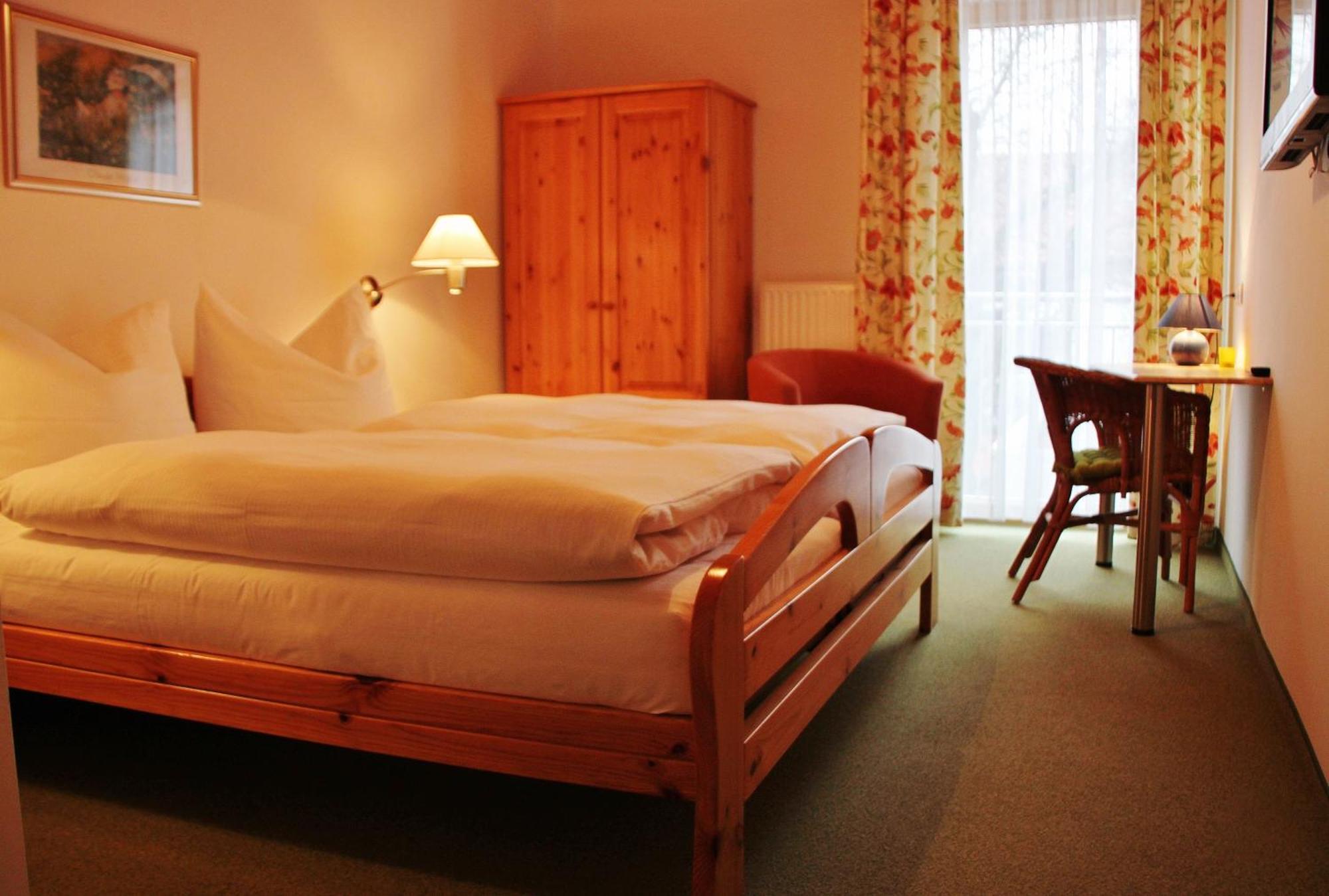 Gasthof-Pension Zum Haugstein - Familie Eder Engelhartszell Room photo
