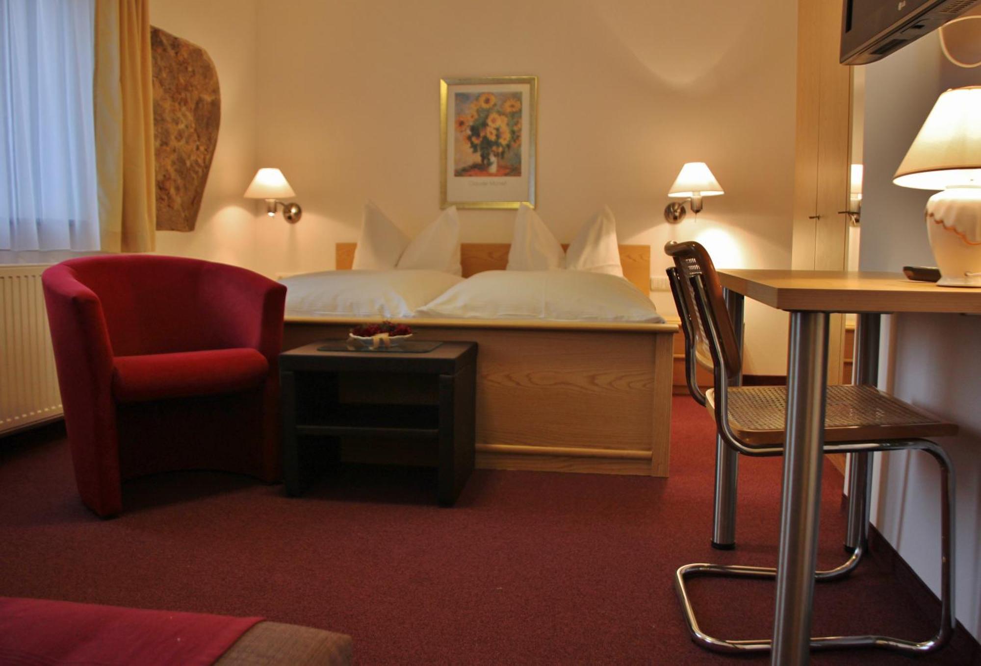 Gasthof-Pension Zum Haugstein - Familie Eder Engelhartszell Room photo